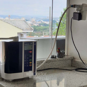 Máy điện giải ion kiềm Kangen Leveluk JRIV